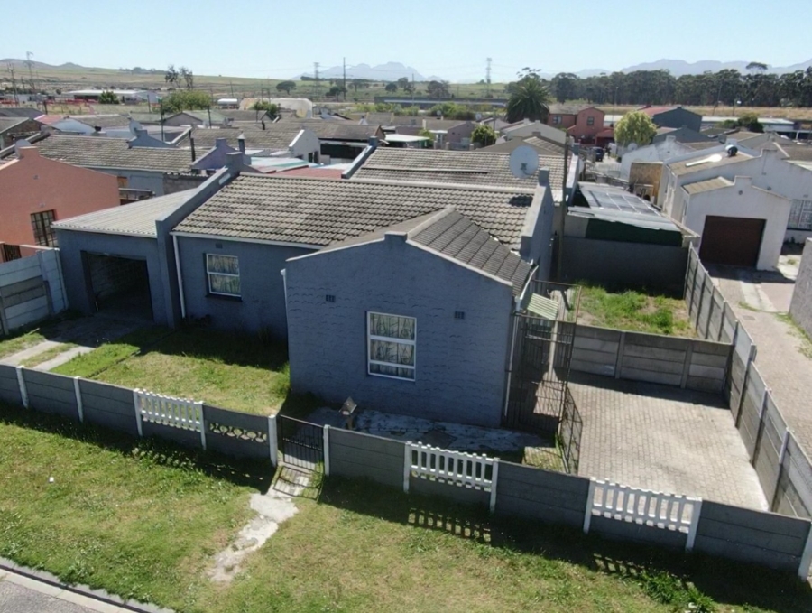 3 Bedroom Property for Sale in Palm Park Western Cape